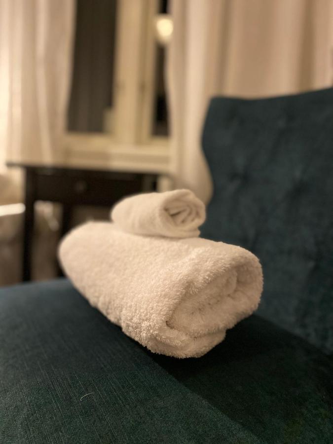 Hostel Fyristorg ウプサラ エクステリア 写真