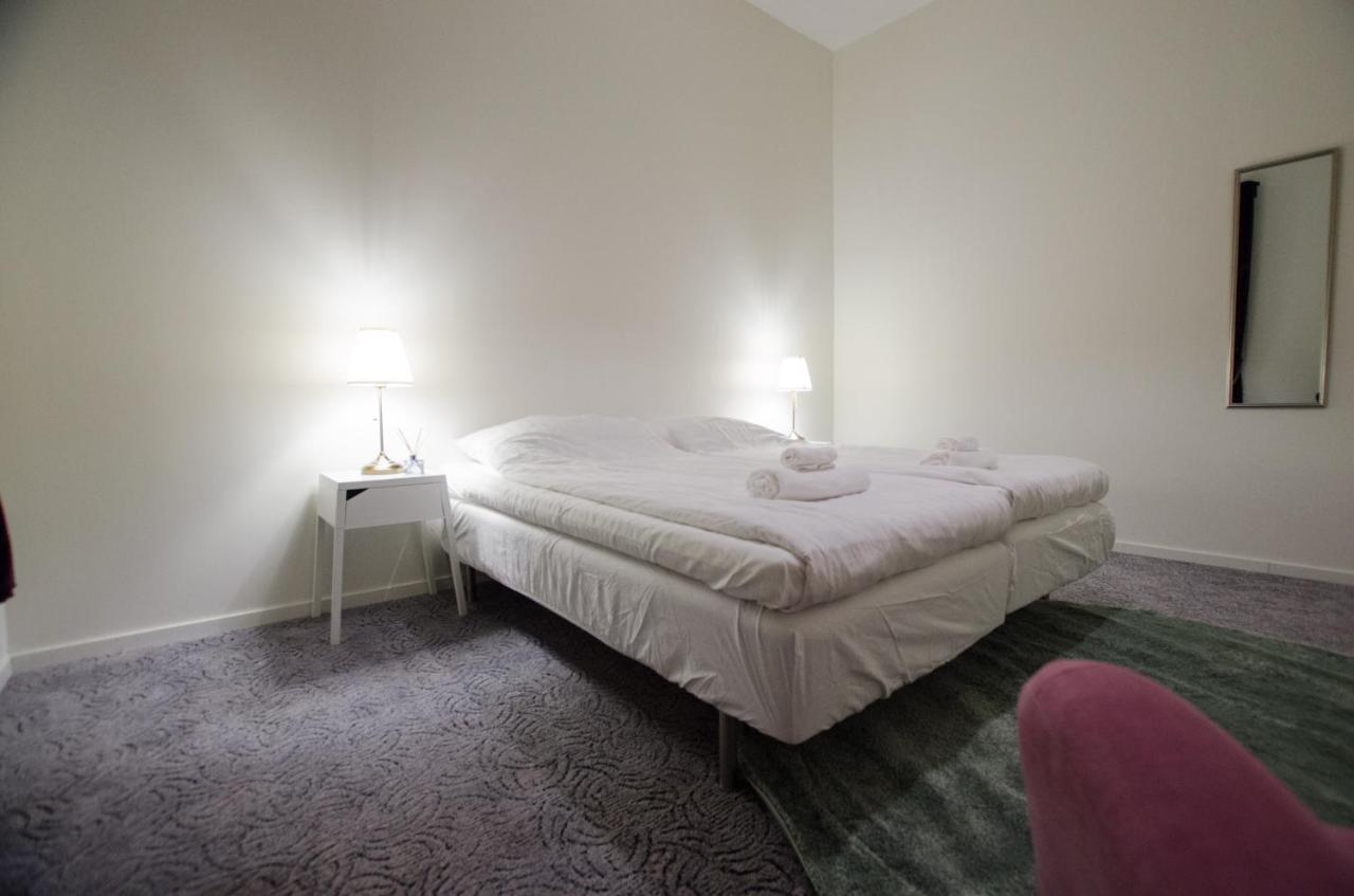 Hostel Fyristorg ウプサラ エクステリア 写真
