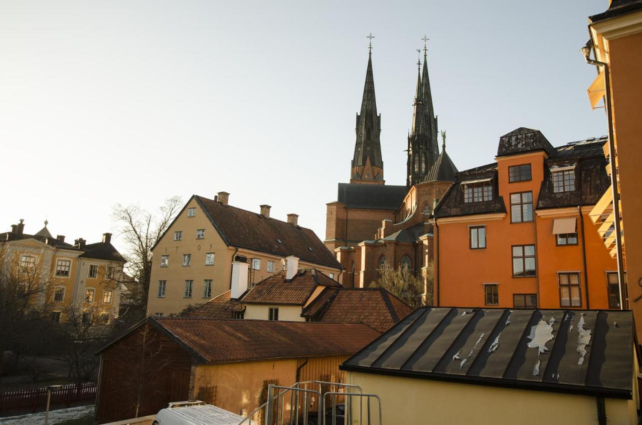 Hostel Fyristorg ウプサラ エクステリア 写真